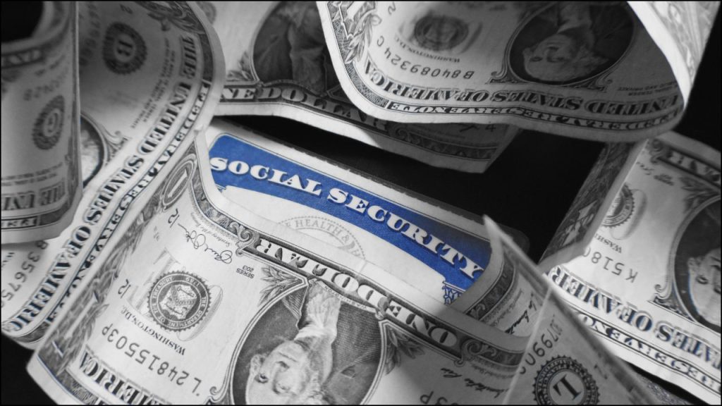 Hoy Algunos Jubilados Reciben $4.873 Del Seguro Social