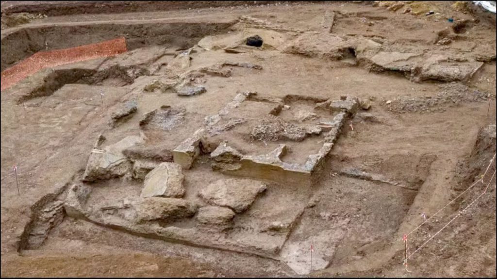 Descubren Clavos De 1800 Años En Tumbas Romanas