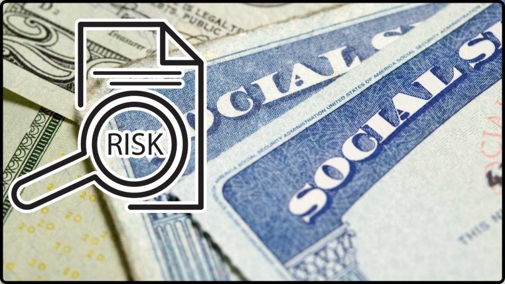 Fondo Del Seguro Social En Riesgo